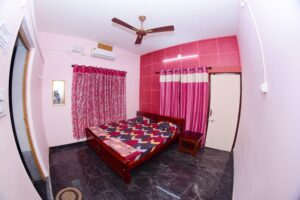 Happy Home Stay Malpe Bed room